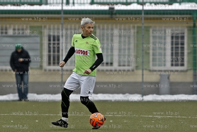 Gdansk. Boisko przy ul. Traugutta.  Sylwestrowy mecz...