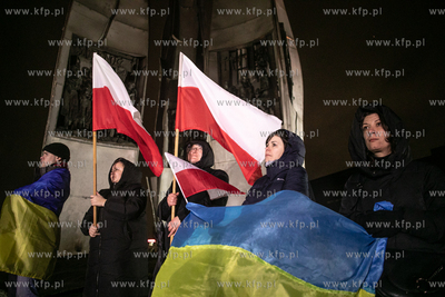 Stand With Ukraine. Wiec poparcia dla Ukrainy na placu...