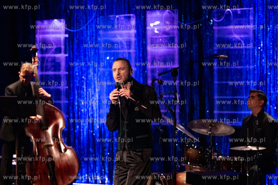 Teatr na Plaży. 60. urodziny Andr  Ochodlo i 30. Lato...