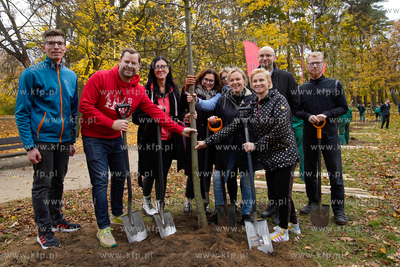 Park Przymorze. Inauguracja cyklu jesiennych nasadzeń...
