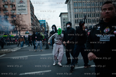 Warszawski "Marsz Niepodległości" organizowany przez...