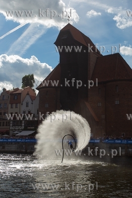 Gdańsk, Water Show Gdańsk. Pokazy umiejętności...