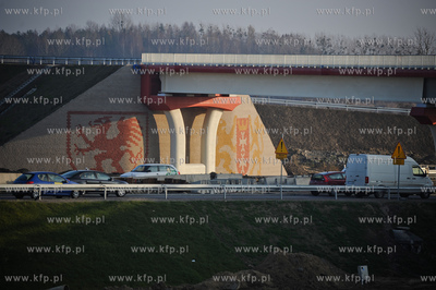 Gdansk. Budowa wezla drogowego Karczemki i trasy WZ....