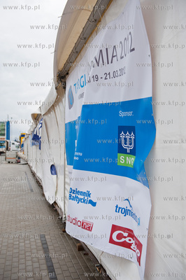 Uniwersytet Gdanski. Targi Akademia 2012 z powodu bardzo...