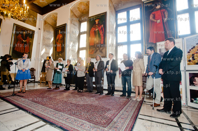 Gdansk. Ratusz Glownego Miasta. Pola Nadziei. Uroczystosc...