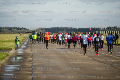 49 Baza Lotnicza w Pruszczu Gdańskim. Bieg Niepodległości.
12.11.2016
fot....