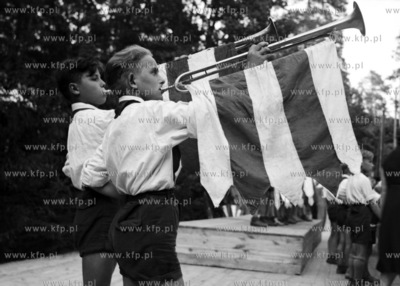 Ceremonia wręczenia dyplomów uczestnikom I Letnich...