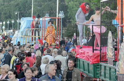 Cudawianki czyli Noc Swietojanska w Gdyni. Jedna z...