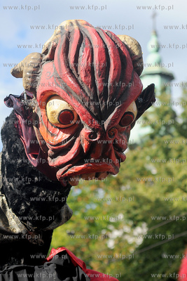 Cudawianki czyli Noc Swietojanska w Gdyni. Nz Miedzynarodowa...