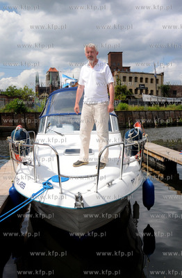 Prezydent Wejherowa Krzysztof Hildebrandt przyplynal...