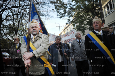 I Archidiecezjalny Marsz dla Zycia i Rodzin w obronie...