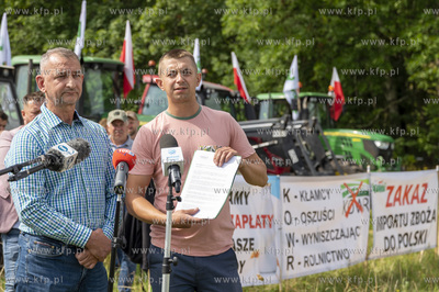 Godętowo. Protest Rolników, którzy wyjechali kilkunastoma...