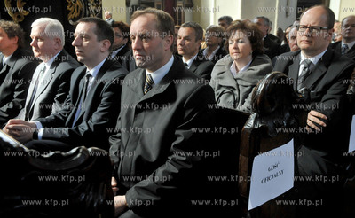 Gdansk. Kosciol sw. Mikolaja. Msza zalobna za posla...