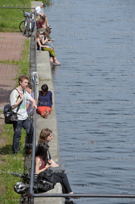 Streetwaves czyli artystyczna akcja miejska w Gdansku...