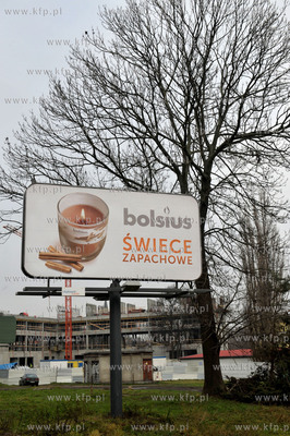 Gdansk Orunia. Dudowa hotelu i centrum handlowego na...