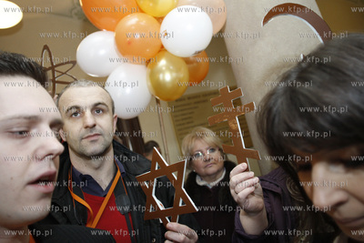 Gdansk. Sesja Rady Miasta. Czlonkowie Ruchu Poparcia...