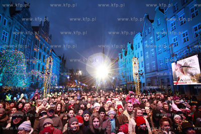 Gdansk. Dlugi Targ. Koncert Cała Polska śpiewa kolędy...