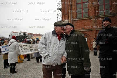 Gdansk. ul. Dluga manifa zorganizowana przez Trojmiejska...