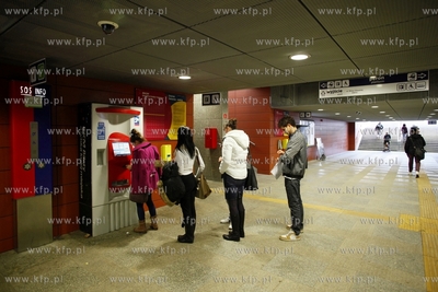 Wyremontowany przystanek Szybkiej Kolei Miejskiej Gdansk...