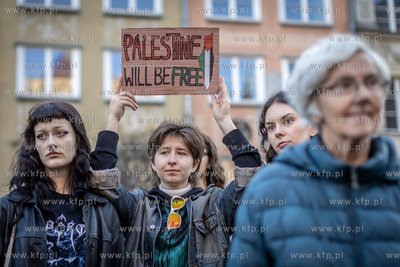 Długi Targ w Gdańsku.  Trójmiasto Przeciw Ludobójstwu...