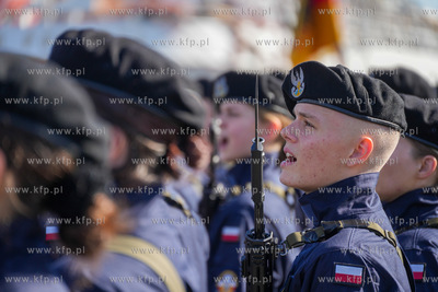 Gdynia. Skwer Kościuszki. 127 podchorążych I roku...