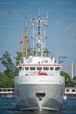 Gdansk. Oficjalne rozpoczecie sezonu zeglarskiego....