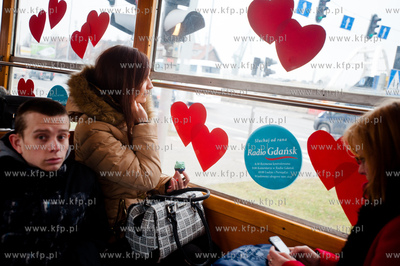 Gdansk. Walentynkowy tramwaj Konstal N z 1952 roku.
14.02.2014
fot....