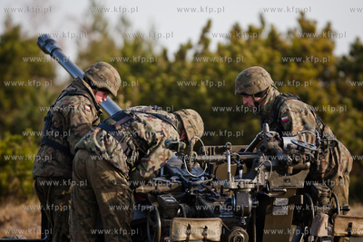 Centralny Poligon Sil Powietrznych w Ustce. Strzelanie...