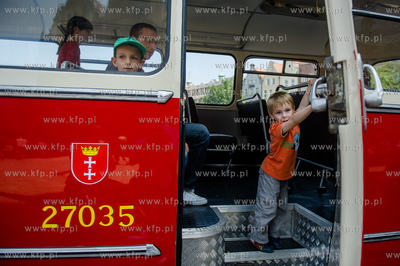 Gdansk. Targ Weglowy. Premiera ksiazki pt. Gdansk w...