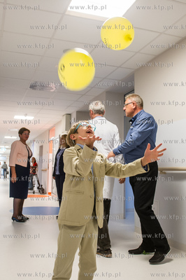 Gdansk. Szpital im. M. Kopernika. Urocyzstosc otwarcia...