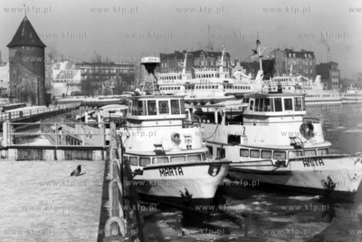 Statki pasażerskiej Żeglugi Gdańskiej Anita i Marta...