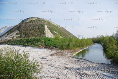 Halda fosfogipsow w okolicy Wislinki i Przegaliny kolo...