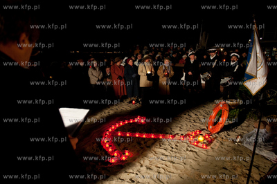 Sopot. Przystan rybacka. Zaduszki Morskie. Msza, modlitwa...