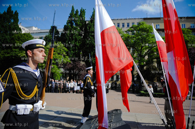 Gdynia. Swieto Marynarki Wojennej. Uroczystosc zmiany...