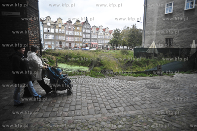 Plot zaslaniajacy wyniki prac archeologicznych prowadzonych...