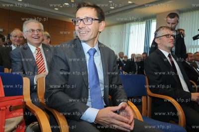 Podpisanie porozumienia miedzy Grupa LOTOS SA i Polskim...