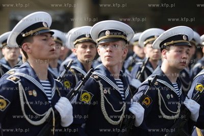 Rosja, Kaliningrad. Parada z okazji 68 rocznicy zwyciestwa...