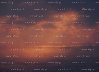 Niska temperatura powietrza nad Zatoka Gdanska spowodowala...