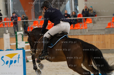Pierwszy dzien Zawodow Ogolnopolskich w Skokach przez...