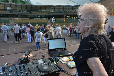 Sopot. Międzypokoleniowa potańcówka w Operze Leśnej....