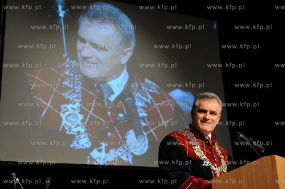 20 lat gdanskiej samorzadnosci. Uroczystosc w Teatrze...