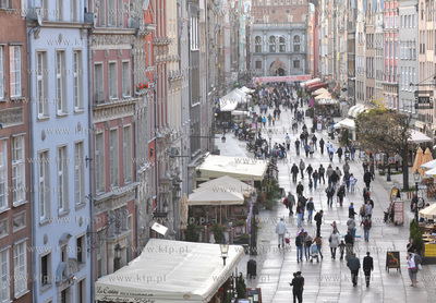 Glowne Miasto w Gdansku - widok na ulice Dluga i Zlota...