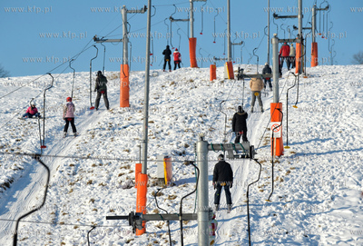 Stok narciarski w Przywidzu. 30.01.2012 fot. Maciej...