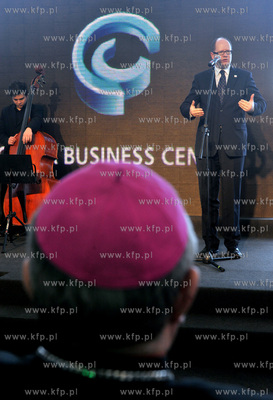 Uroczyste poswiecenie i wmurowanie kamienia wegielnego...