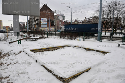 Gdansk. Plac zabaw dla dzieci na ul. Jana z Kolna.18.01.2013...