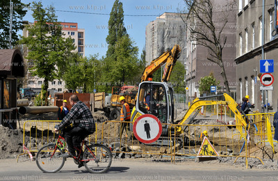 Gdansk. Dolne Miasto. Remont i przebudowa ulicy Lakowej....