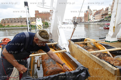Centralne Muzeum Morskie w Gdansku. Prezentacja  fragmentow...