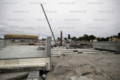 Gdansk. Prace przy budowie wezla drogowego na Letnicy...