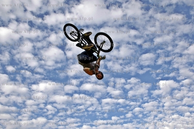 Gdansk. Plac Zebran Ludowych. Baltic Games -  Festival...