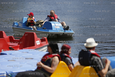 Gdańsk. Przystań Żabi Kruk. Wodna Fiesta.
19.06.2016
fot....